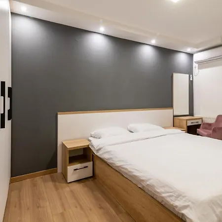 Daisy Apartment *