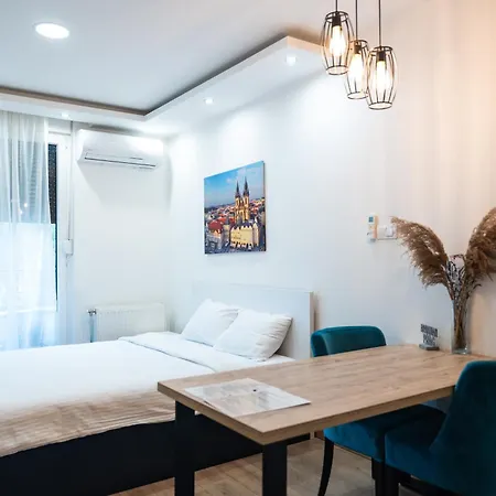 Daisy Apartment Novi Sad